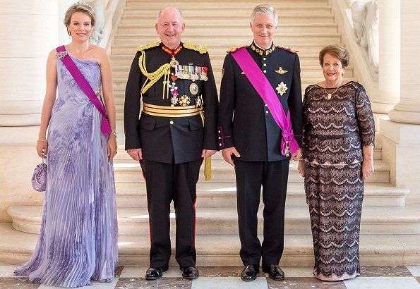 chic Mathilde visita del governatore australia