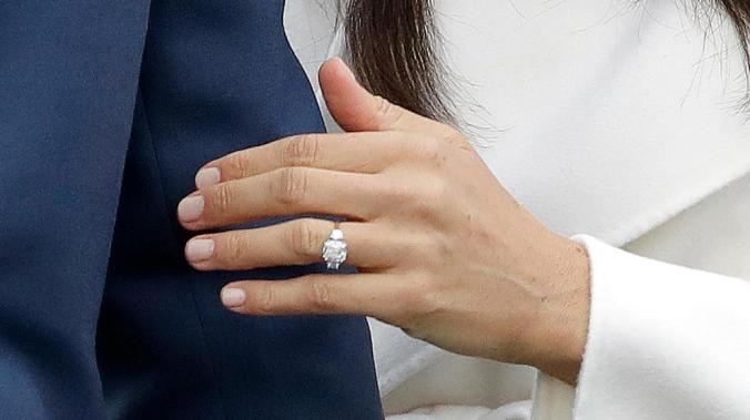 harry meghan engagement ring