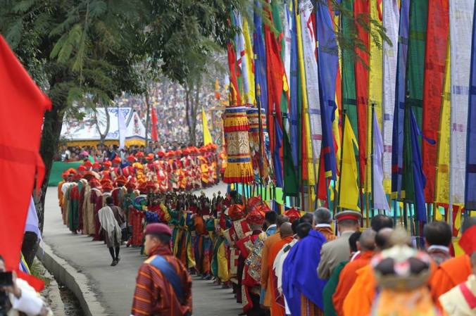 festa bhutan la processione chipdrel