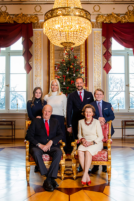 norwegian-royal-family-christmas-card-2018-a