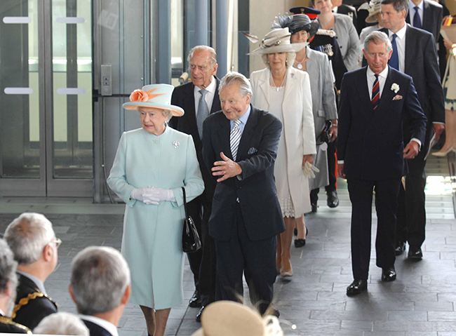 camilla recycles-wedding-dress-z