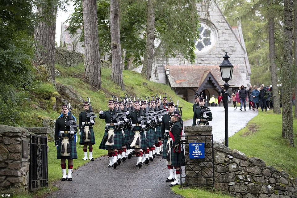 guard of honour crathie kirk